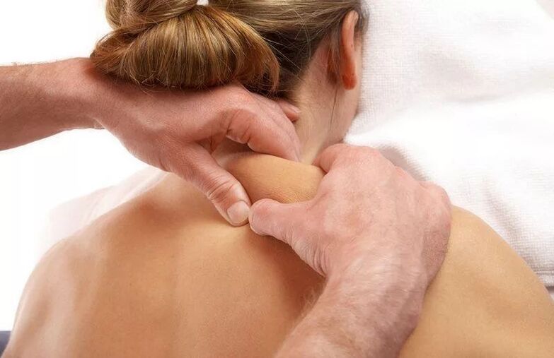 masaje para la osteocondrosis de la columna cervical